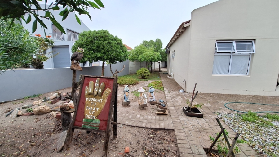 3 Bedroom Property for Sale in Port Owen Western Cape